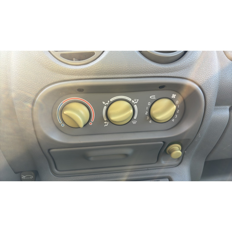 Aile avant gauche RENAULT TWINGO 1 Photo n°18