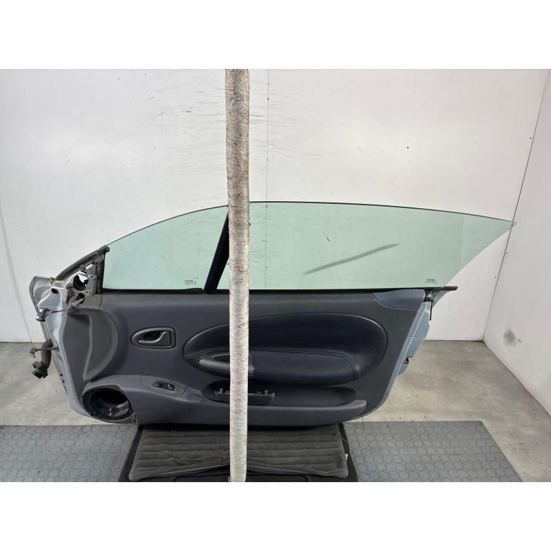 Porte avant droit RENAULT MEGANE 1 Photo n°4