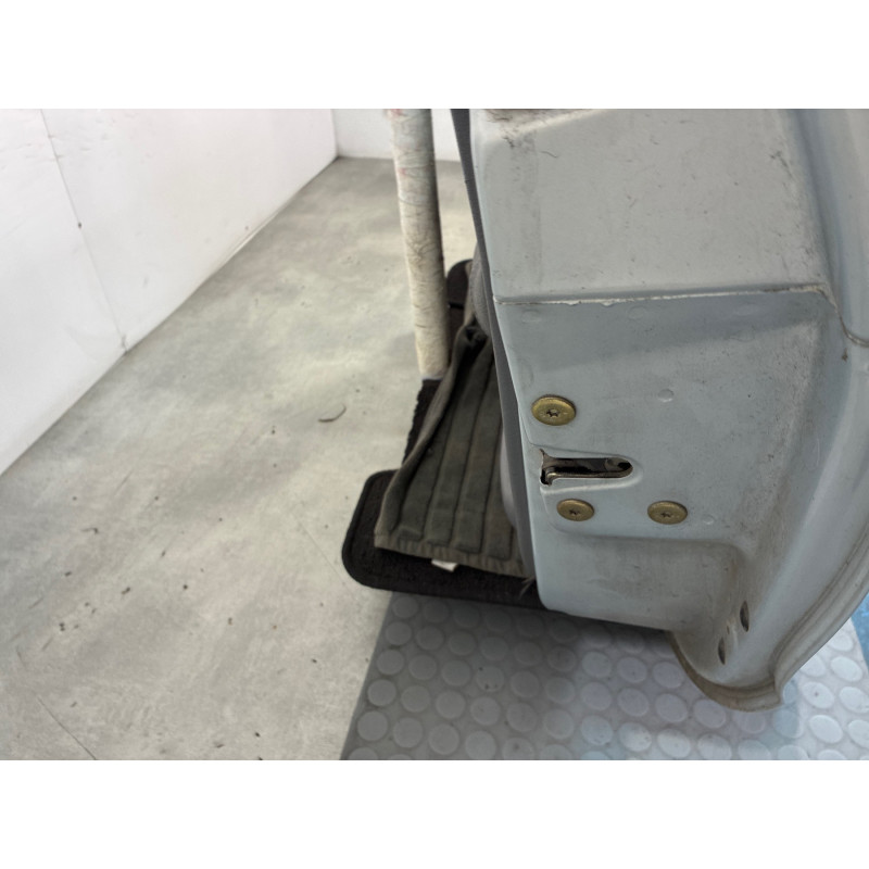 Porte avant droit RENAULT MEGANE 1 Photo n°6