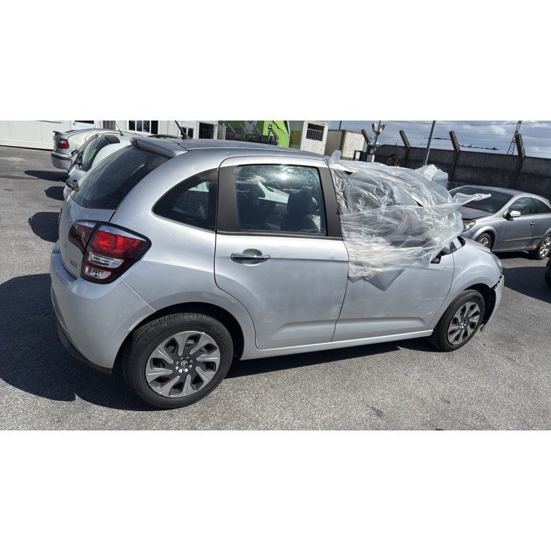 Aile avant droit CITROEN C3 2 Photo n°10