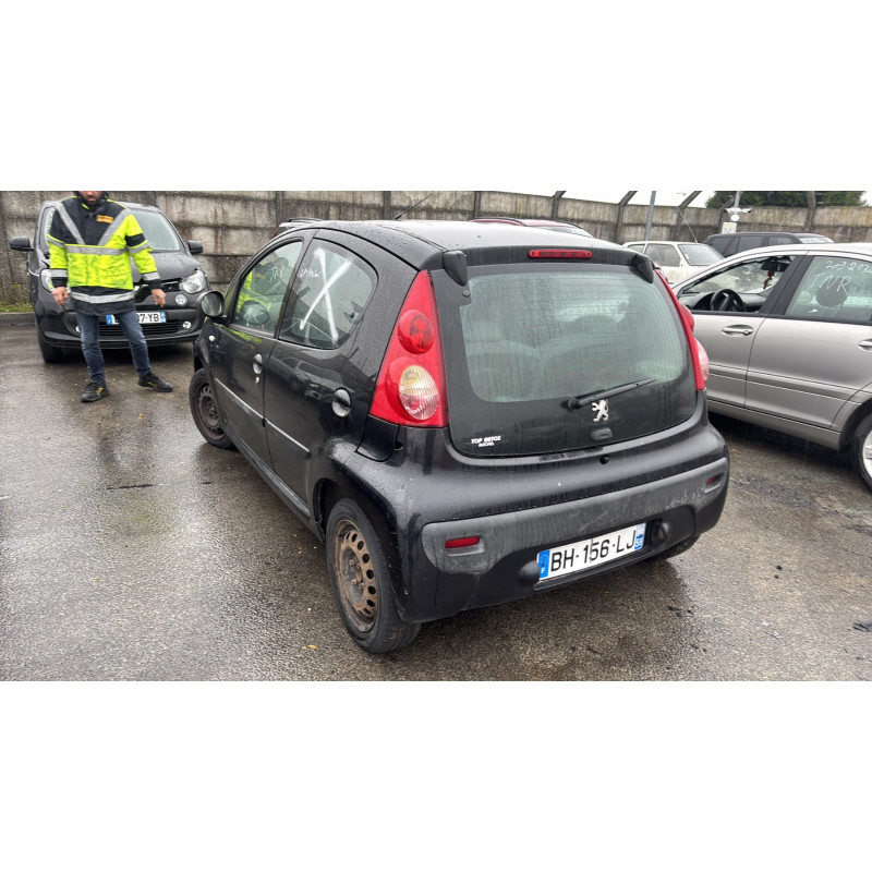 Porte avant droit PEUGEOT 107 Photo n°12