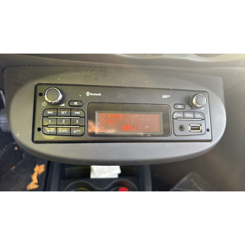 Feu arriere principal droit (feux) RENAULT TWINGO 2 Photo n°17