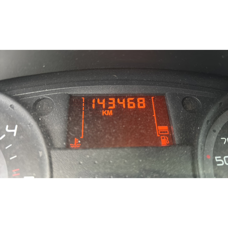 Malle/Hayon arriere RENAULT CLIO 3 Photo n°7
