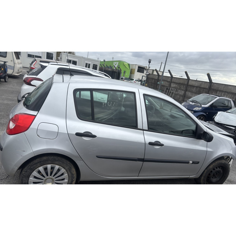 Porte arriere droit RENAULT CLIO 3 Photo n°13