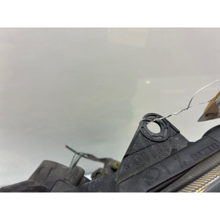 Optique avant principal gauche (feux)(phare) RENAULT CLIO 2