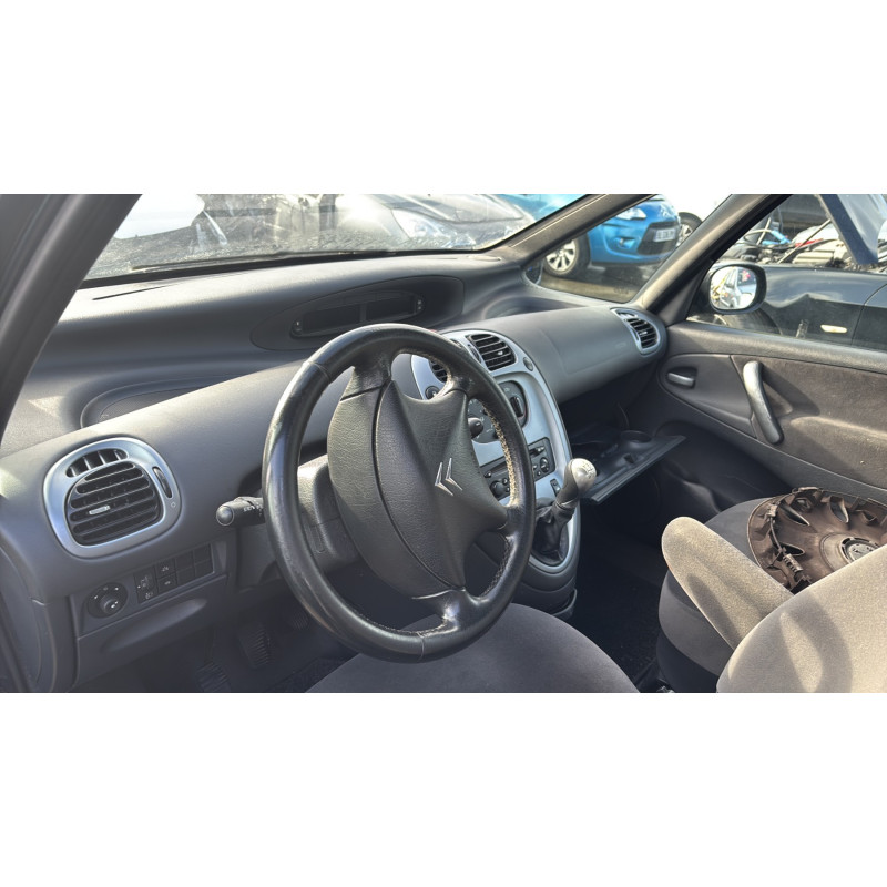 Porte avant droit CITROEN XSARA PICASSO Photo n°18