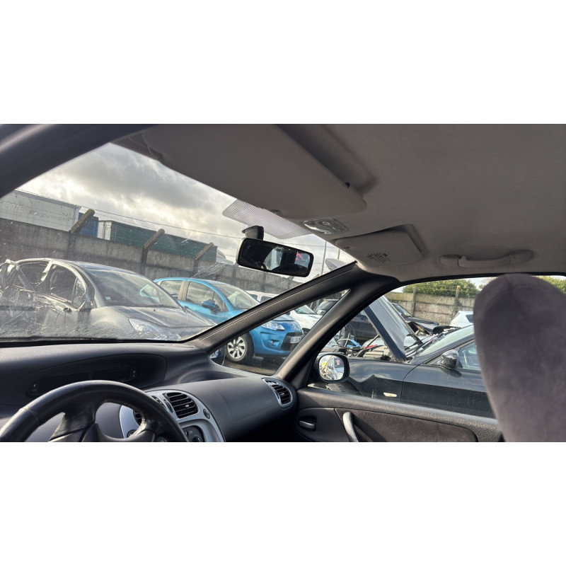 Porte avant droit CITROEN XSARA PICASSO Photo n°19