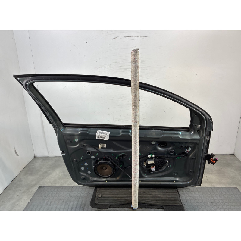 Porte avant gauche VOLKSWAGEN GOLF 5 Photo n°4