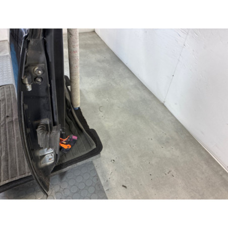 Porte avant droit VOLKSWAGEN GOLF 5 Photo n°1