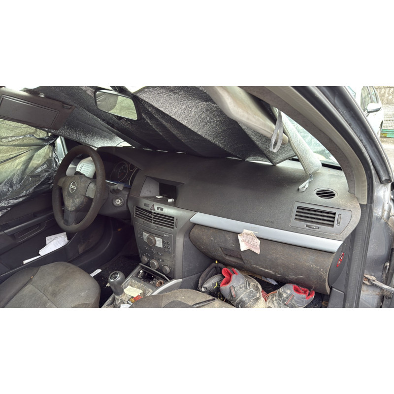 Pare choc avant OPEL ASTRA H Photo n°18