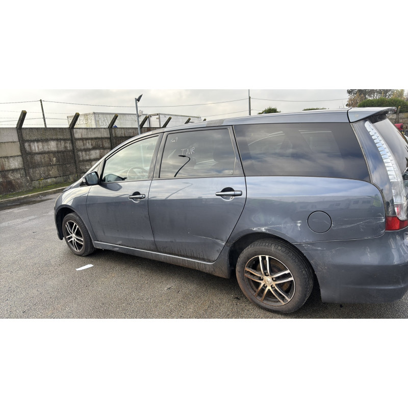 Pare choc avant MITSUBISHI GRANDIS Photo n°14