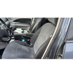 Pare choc avant MITSUBISHI GRANDIS