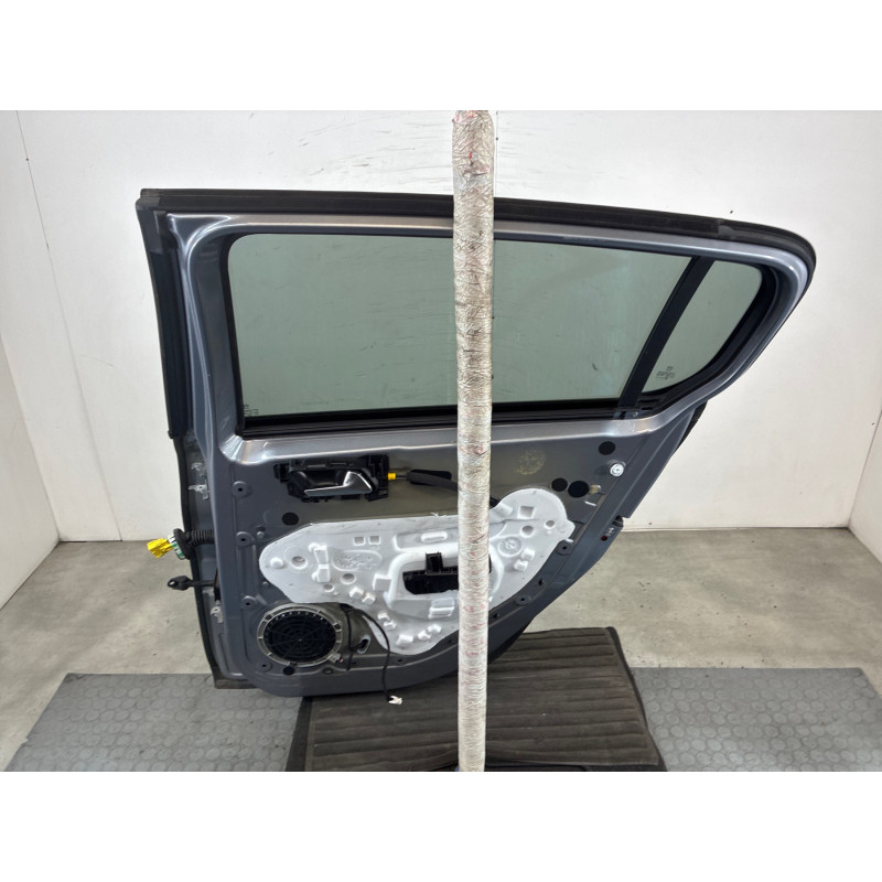Porte arriere droit PEUGEOT 308 2 Photo n°1