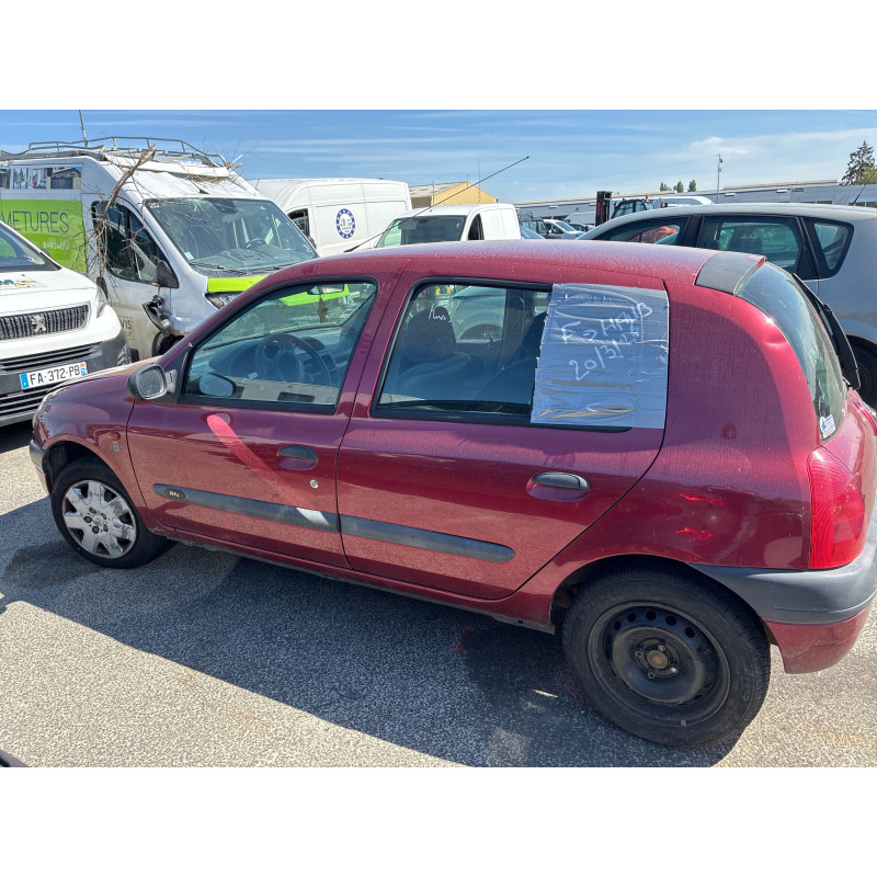 Capot RENAULT CLIO 2 Photo n°11