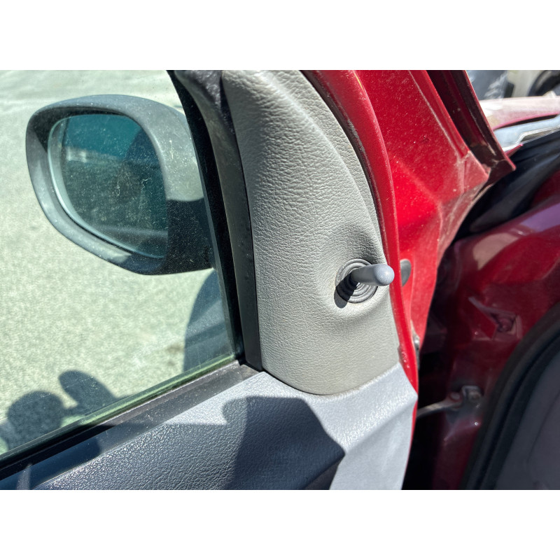 Capot RENAULT CLIO 2 Photo n°16