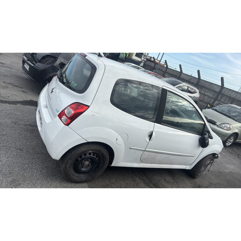 Vitre avant gauche RENAULT TWINGO 2 Photo n°8