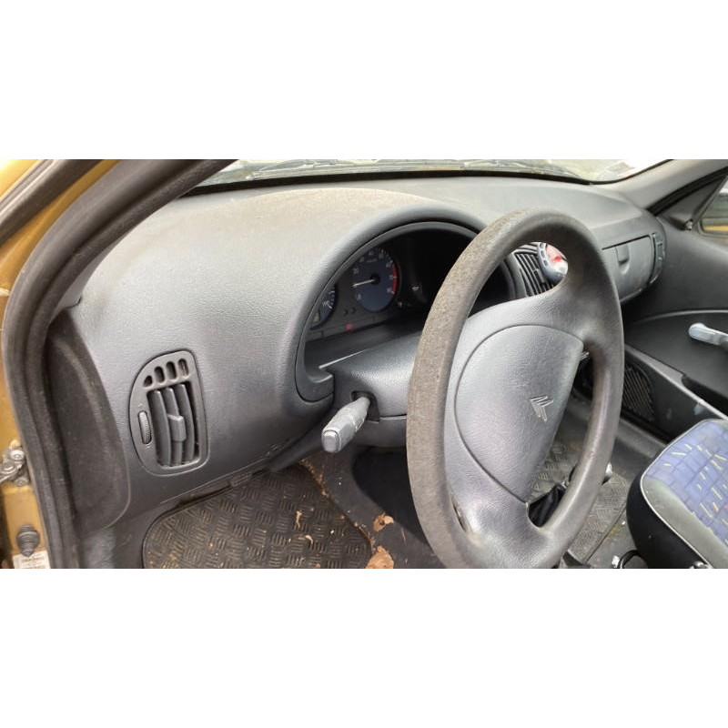 Plage arriere CITROEN SAXO Photo n°7