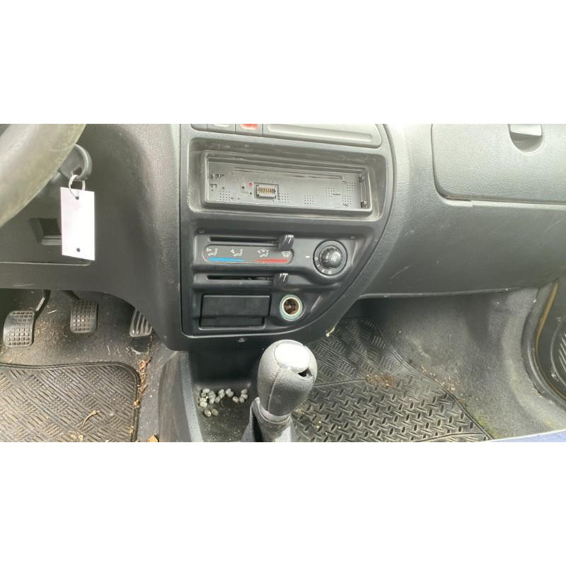 Plage arriere CITROEN SAXO Photo n°18