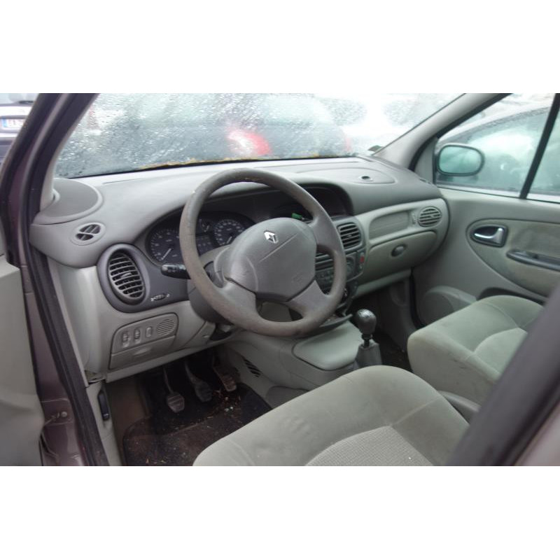 Plage arriere RENAULT SCENIC 1 Photo n°5