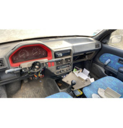 Leve vitre mecanique avant droit PEUGEOT 106