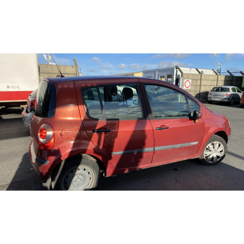 Plage arriere RENAULT MODUS Photo n°9