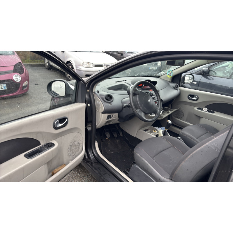Porte avant droit RENAULT TWINGO 2 Photo n°15