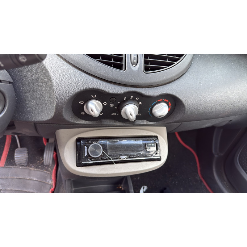 Aile avant droit RENAULT TWINGO 2 Photo n°20