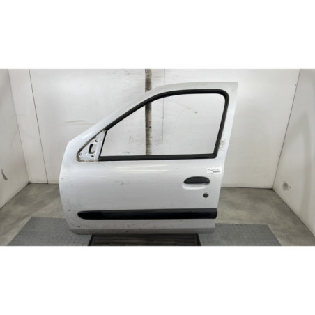 Porte avant gauche RENAULT CLIO 2 Photo n°1
