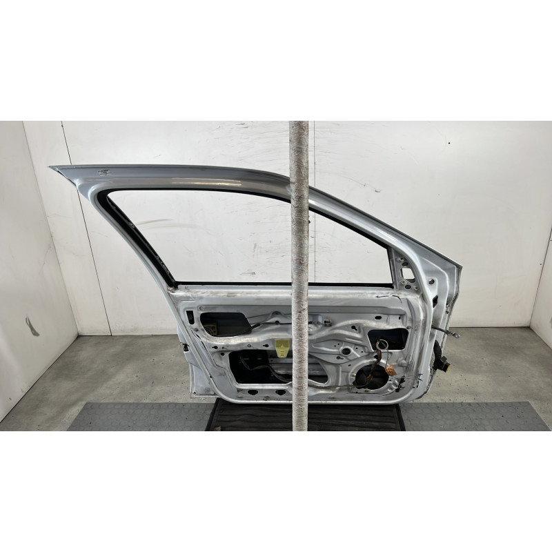 Porte avant gauche RENAULT CLIO 2 Photo n°6