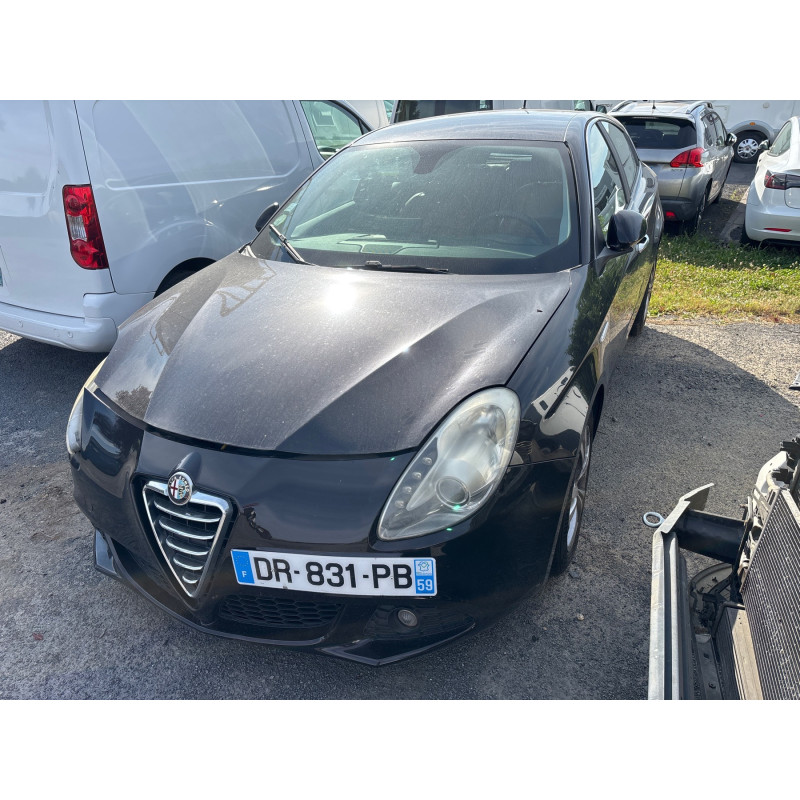 Attache ceinture avant gauche ALFA ROMEO GIULIETTA 2 Photo n°7