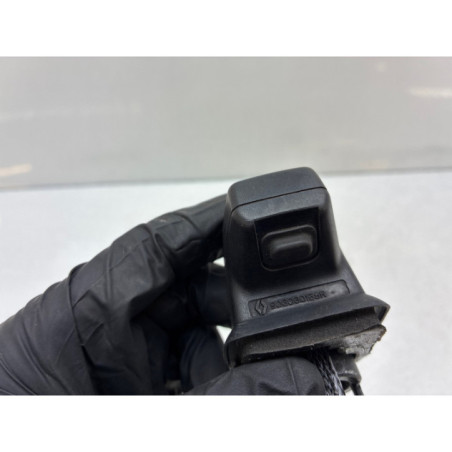Bouton de coffre RENAULT TWINGO 3 Photo n°1