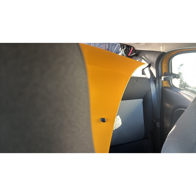 Bouton de coffre RENAULT TWINGO 3 Photo n°20