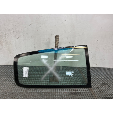 Custode arriere droit RENAULT CLIO 2 Photo n°1