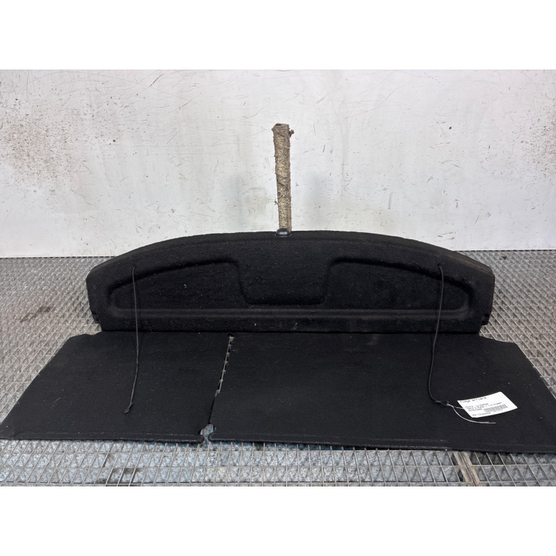 Plage arriere TOYOTA YARIS 2 Photo n°1