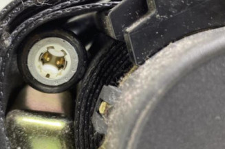 Pretensionneur de ceinture avant droit PEUGEOT 206