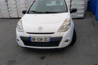 Pretensionneur de ceinture avant droit RENAULT CLIO 3