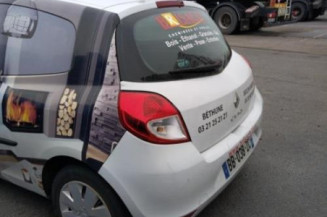 Pretensionneur de ceinture avant droit RENAULT CLIO 3