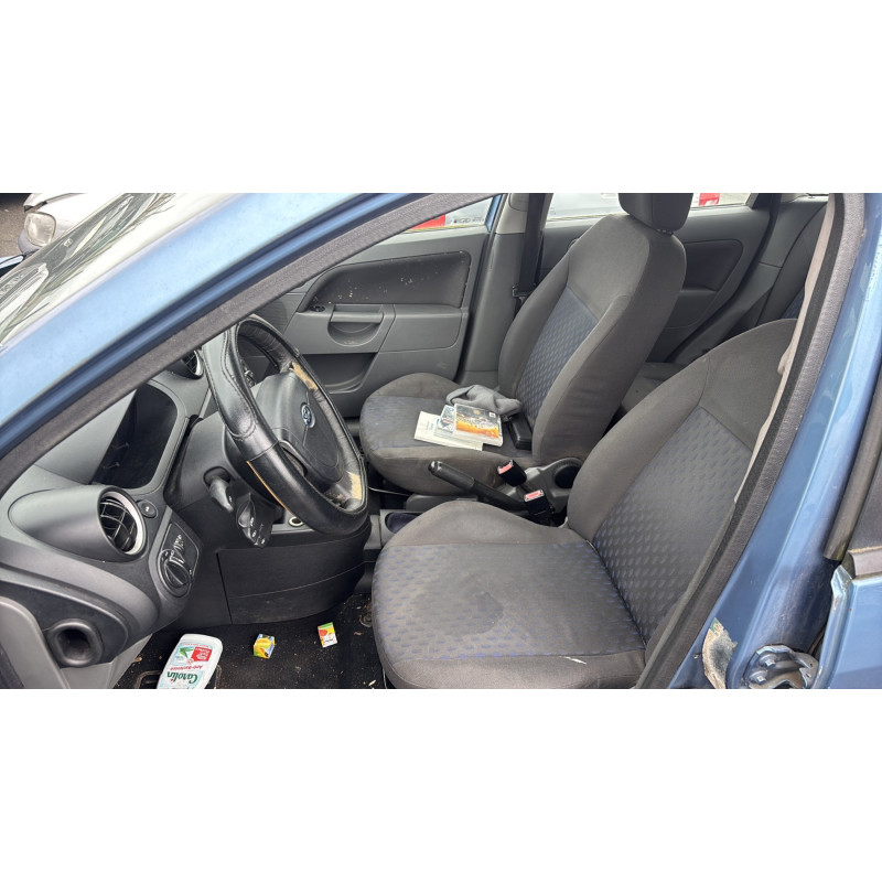 Plage arriere FORD FIESTA 5 Photo n°15