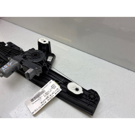 Leve vitre electrique arriere gauche OPEL CORSA F Photo n°1