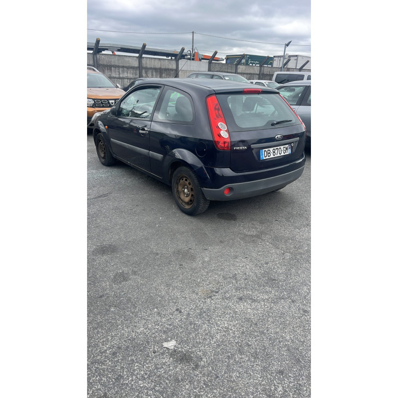 Plage arriere FORD FIESTA 5 Photo n°8