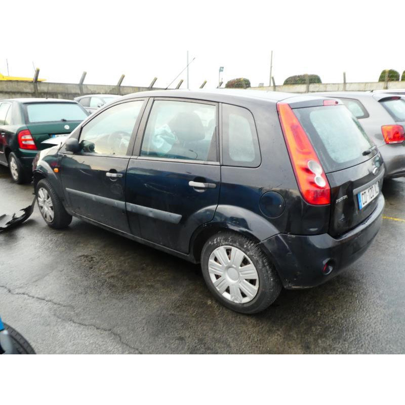 Plage arriere FORD FIESTA 5 Photo n°13