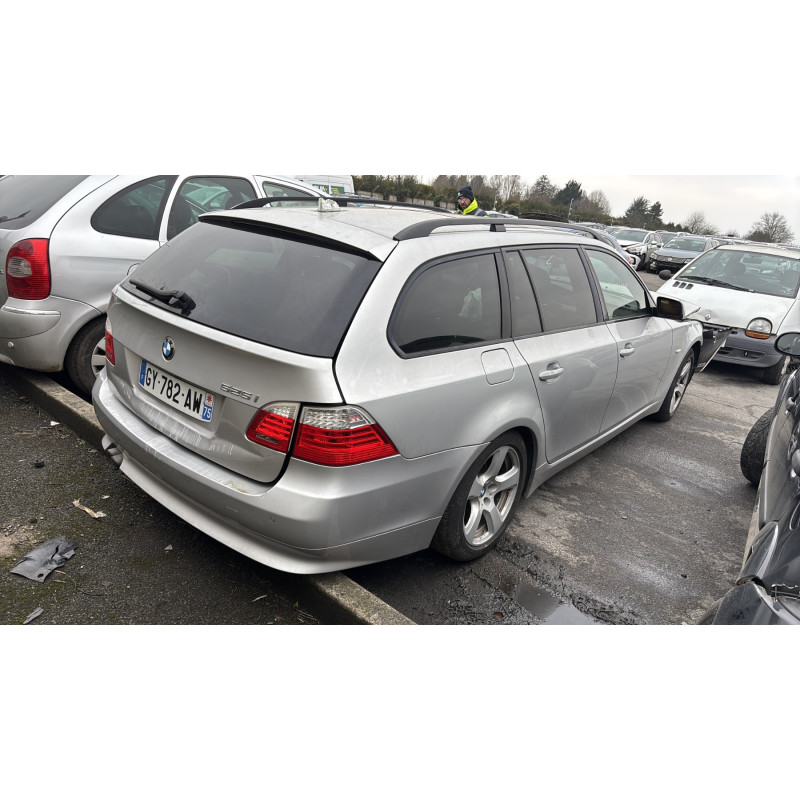 Plage arriere BMW SERIE 5 E61 Photo n°8