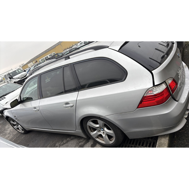 Plage arriere BMW SERIE 5 E61 Photo n°11