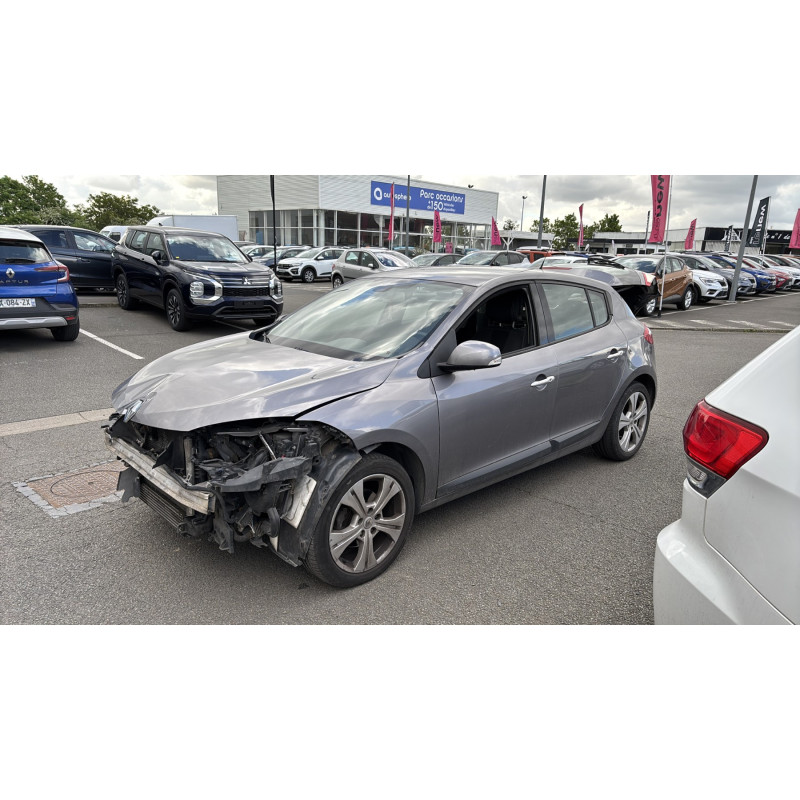 Plage arriere RENAULT MEGANE 3 Photo n°7