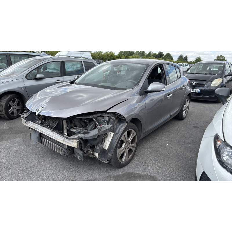 Plage arriere RENAULT MEGANE 3 Photo n°16