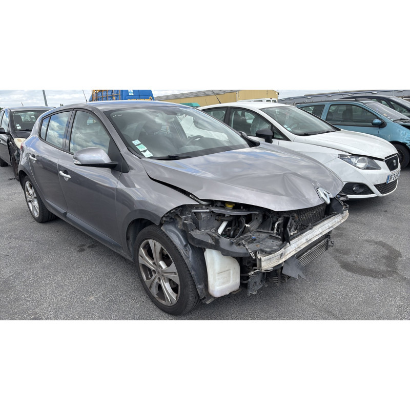 Plage arriere RENAULT MEGANE 3 Photo n°17