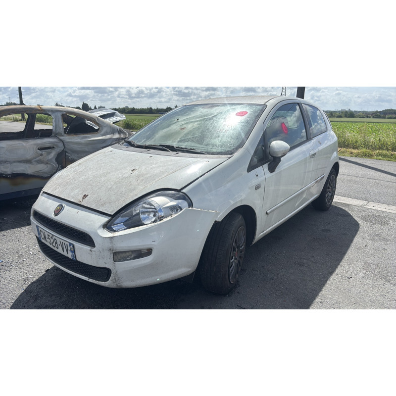 Plage arriere FIAT GRANDE PUNTO Photo n°5