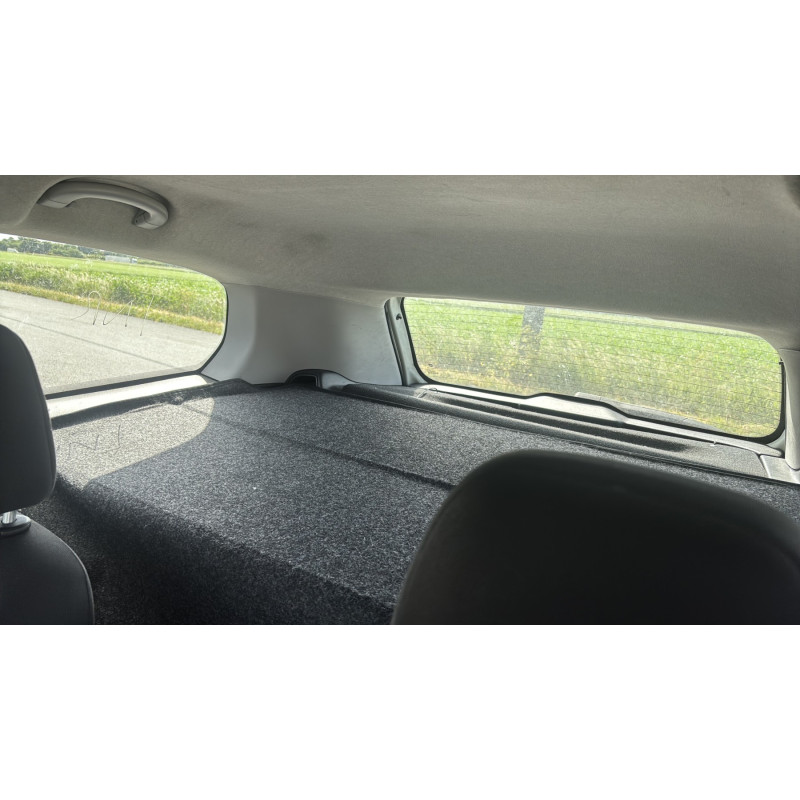 Plage arriere FIAT GRANDE PUNTO Photo n°14