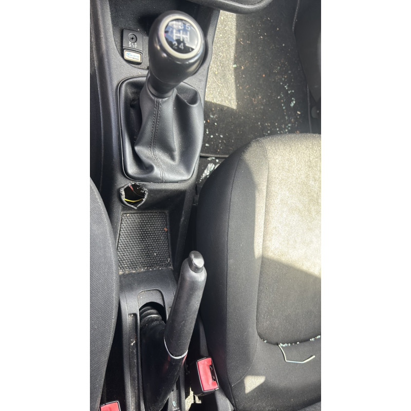 Plage arriere FIAT GRANDE PUNTO Photo n°17