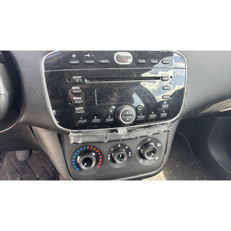 Plage arriere FIAT GRANDE PUNTO Photo n°18